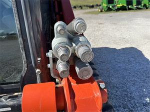 Cargadora Compacta de Orugas Kubota SVL97-2 de Segunda Mano, Bien Mantenida, Económica y Limpia, Año 2021, en Venta con Entrega a Todo el Mundo - Product Image 2