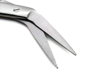 Ciseaux chirurgicaux ophtalmiques manuels en acier inoxydable à iris angulaire pour la coupe de précision des tissus délicats en chirurgie oculaire - Product Image 5