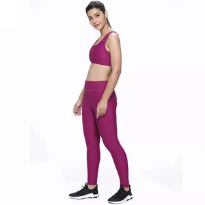 Conjuntos de Yoga Deportivos para Correr, 2 Piezas, Leggings de Yoga para Mujer, Ropa de Yoga con Logotipo Personalizado, OEM y ODM - Product Image 3