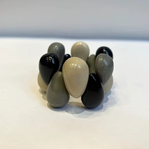 Offre Spéciale Unique Bohème Style Losange Bracelet Personnalité Ambre Blanc Résine Bracelet Bracelet pour Femmes - Product Image 1