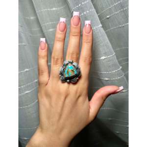 Bague Statement Bohème Thomas Francisco Royston avec Turquoise Taille Ovale et Monture en Argent Sterling, Taille 7, Pour Usage Quotidien - Product Image 5