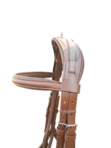 Bridon anatomique en cuir de cheval dernier cri avec rênes en cuir personnalisables – Produits équestres en cuir de designer - Product Image 6