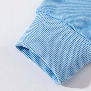 Sudadera Unisex Básica de Cuello Redondo, Lisa, de Manga Larga, Color Sólido, Felpa Suave, Corte Holgado Informal, Disponible en Varios Colores - Product Image 6