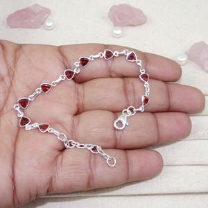Trending Girls Bracelet Sólido 925 Sterling Silver Granate Gemstone Hecho a mano Silver Tennis Bracelet Sterling Silver Jewelry - Product Image 3