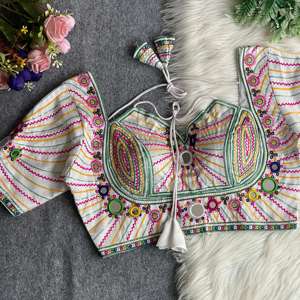 ผ้าไหมอิตาลีพร้อมกระจกเงาผู้ผลิตและผู้จัดจำหน่ายจาก Surat ในอัตราต่ำสุด - Product Image 3