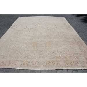 พรมตุรกี ขนาด 9.3x11.6 ฟุต (284x353 ซม.) สีเบจ ลายดอกไม้ สไตล์วินเทจ - Product Image 1