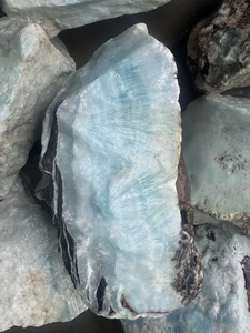 Pierre précieuse d'aragonite brute de vente d'usine avec des utilisations multiples de qualité naturelle pierre d'aragonite brute pour des utilisations de décoration - Product Image 3