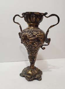 Jarrón Alto de Aluminio y Latón de Lujo Moderno, Fundido en Oro, Hecho a Mano, para Decoración del Hogar, Restaurante u Hotel - Product Image 6