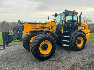 รถตักดิน Jcb TM420S Agri ระดับ5ล้อที่มีกำลังสูง EPA JCB เครื่องยนต์ดีเซลขั้นสูงสุดสำหรับบรรทุกหนักในฟาร์ม - Product Image 6