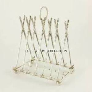 Porte-toasts en métal de qualité supérieure durables et antirouille avec une forme élégante pour tenir parfaitement les tranches de pain au petit-déjeuner - Product Image 1