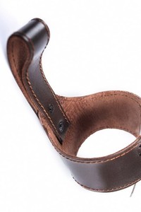 Soporte de cuero estilo animal pulido para cuernos vikingos tamaño libre - Product Image 4