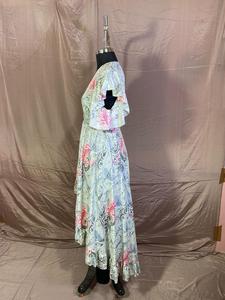 Elegante vestido cruzado bohemio para mujer con volantes dobladillo alto-bajo estampado floral suave Ideal para brunch de verano y salidas Casuales - Product Image 4