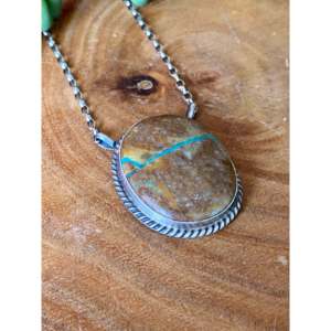 Collar de Moda Elouise Kee con Turquesa Boulder y Plata de Ley - Product Image 3