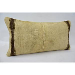 Premium Beige Kantha Patchwork lana almohada 12x24 pulgadas lujo esponjoso tejido patrón portátil ropa de cama para estilo de lujo - Product Image 2