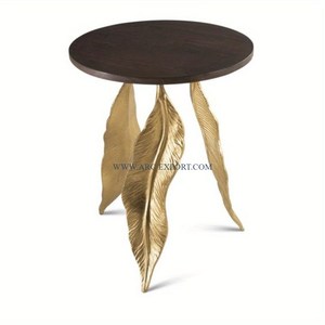 Table basse en laiton antique de créateur de chevaux Table d'appoint décorative de grande taille pour cafés et restaurants de qualité supérieure pour la vente en gros - Product Image 4