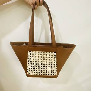¡Tendencia de Moda! Bolso de Piel Auténtica Hecho a Mano, Nuevo y Moderno, con Forro de Algodón, Bolso Unisex Vintage - Product Image 6