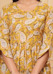 เสื้อใส่ไปข้างนอกทำงานผ้าฝ้ายสีล้วนสำหรับผู้หญิงเสื้อเคอร์ติสั้นผ้าคอตตอนสำหรับฤดูร้อนดีไซน์ใหม่ล่าสุด - Product Image 2