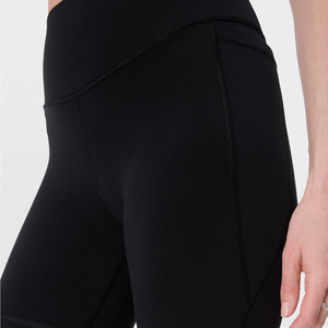 Short de gymnastique noir personnalisé pour femmes véritable sans couture taille haute Compression Fitness entraînement vêtements de sport poche latérale motif solide - Product Image 4