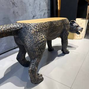 Mesa de Centro Hecha a Mano con Diseño de Pantera Negra, Mesa Escultural de Madera Sólida de Lujo para Interiores Premium - Product Image 3