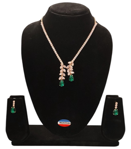 AD722 elegante clásico conjunto de joyas de acero inoxidable collar de diamantes pendientes para bodas fiestas eventos tradicionales para regalos - Product Image 1