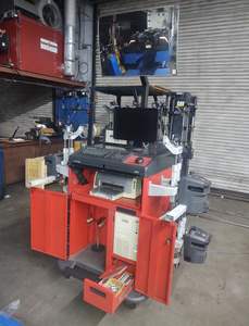 Máquina de alineación de ruedas 3D para automóviles, elevador de 4 postes para alineación de ruedas en garajes |   Máquina Alineadora de Ruedas para Automóviles de 4 Ruedas al por Mayor - Product Image 3