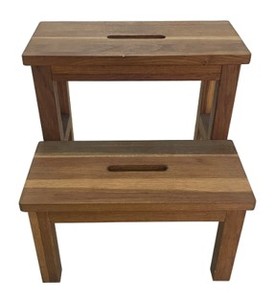 Tabouret de bain en bois - Product Image 1