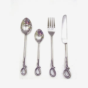 Contemporary 4 Pcs Stainless Steel <b>Flatware</b> Set with Formal Handled Detail Luxury American Style in Silver - Product Image 3