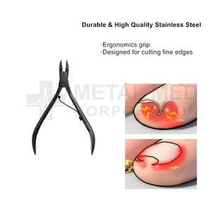 New Arrival Professional Pedicure <b>Kits</b> 5 1 Stainless Steel <b>Nail</b> Clippers Lightweight Reusable Customized Logo High Quality for - Product Image 6