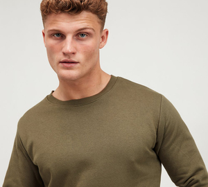 Sweat-shirt à col rond surdimensionné pour homme, décontracté d'hiver, avec logo personnalisé, strass solides, épaules tombantes - Product Image 6