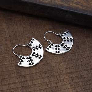 Trendy Unshaped 925 Sterling <b>Silver</b> <b>Hoop</b> <b>Earrings</b> for Women Rhombus Cut Solid Gold with Irregular Oval Design for Weddings Gifts - Product Image 5