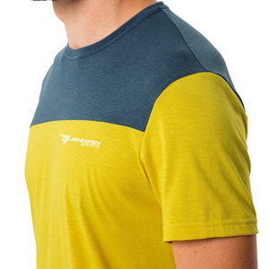 T-shirt de luxe actif de haute qualité en tissu jersey 100% coton, col rond, logo personnalisé, avec étiquette de cou intérieure - Product Image 4