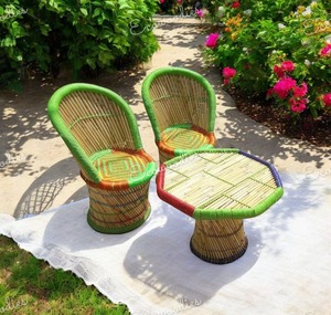 Neuankömmling Luxus umwelt freundliche Bambus Kinder stühle Set Tisch für Garden Home Hotel Außen terrasse Restaurant Cafe Park