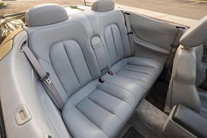 Mercedes-Benz CLK430 Cabriolet d'occasion 2001 en excellent état, prêt à être expédié - Product Image 3