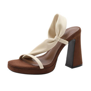 Sandales à talons hauts pour femmes de haute qualité, en cuir véritable, polyvalentes, confortables et décontractées - Product Image 1