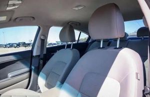 Forte LX SUV 2016 Usado, Volante a la Izquierda, Turbo, Asientos de Tela, Neumáticos R18, Transmisión Automática, Techo Panorámico - Product Image 2