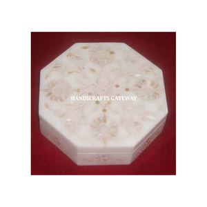 Marbre blanc naturel fabrication indienne fait à la main incrustation de nacre travail magnifique boîte d'emballage de bijoux de forme octogonale - Product Image 1