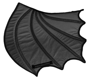Tapis de selle personnalisés en tissu à paillettes Dragon Wing Toutes les tailles Style occidental polyester rempli de polycoton Toilettage d'équitation - Product Image 1