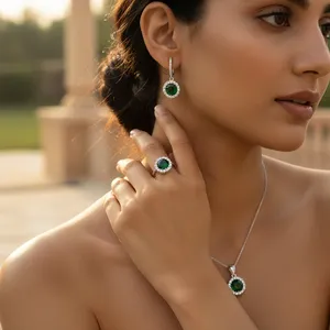 Ensemble bague et boucles d'oreilles en argent 925 avec émeraude et zircon taille brillant rond, bijoux classiques pour femme, cadeau en or rose - Product Image 3