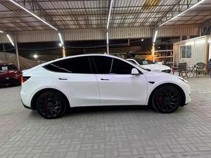 NUEVO Tesla Model Y Performance Transmisión Automática Capacidad de la Batería (kWh) 70 - 80 kWh - Product Image 4