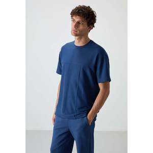 T-shirt basique pour homme Air Jones, coupe ample, surface texturée en interlock gaufré, bleu parlement - Modèle 88380 - Product Image 4