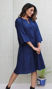 Robe en lin, robe droite en lin, robe à col fendu, robe mi-longue en lin, robe bleue, tunique en lin, vêtements en lin, robes pour femmes, - Product Image 4