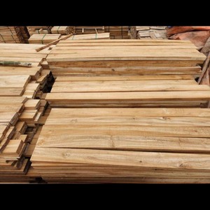 Bois de pin et d'acacia de la marque M.I.T VIETNAM, bois scié, longueur 1m/2m, couleur naturelle - Product Image 3