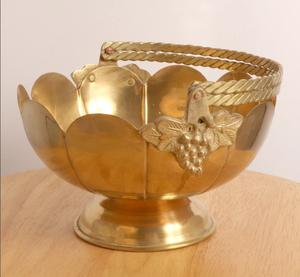 Bol en laiton de style vintage-Construction en laiton pur à 100%-Bols de mariage durables faits à la main-Personnalisable pour le vrac international - Product Image 1