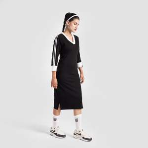 Robe de gymnastique Endura en noir - Product Image 2