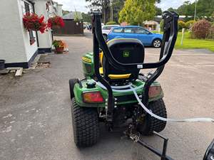 Tondeuse John Deere X940 d'occasion, livraison rapide, fonctionnalités avancées, pour usage professionnel et domestique, à vendre - Product Image 6