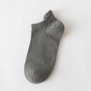 Wholesale 100% Nylon Summer <b>Ankle</b> <b>Socks</b> Sets Custom Fashionable Colored Breathable Casual <b>Men</b> Anti-Slip Feature Solid Color 100 - Product Image 3