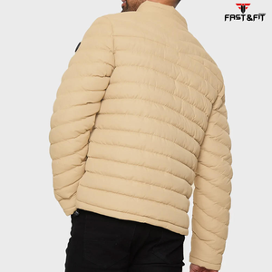 Veste de sport professionnelle courte conçue sur mesure, confortable et respirante avec capuche chaude pour l'hiver, style High Street - Product Image 2