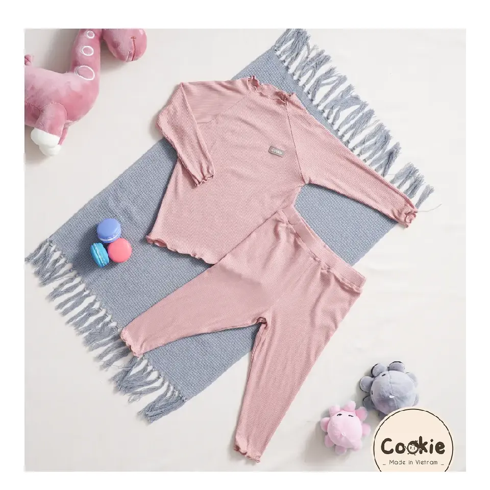 Wholesale Kid Clothes Korean Style Customized logo Washable Air-cool Knitwear fabric Baby Set with a long sleeve pullover