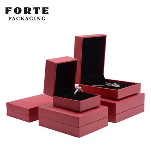 FORTE Eco-friendly Luxury jewelry box PU Leather Ring Necklace Pendant Earring Case Crown print Logo Jewelry Storage Box