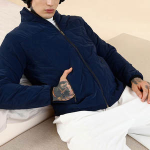 Chaqueta Acolchada de Alta Calidad para Hombre, Diseño de Burbujas, Todas las Tallas Disponibles, Nuevo Estilo Urbano, Tela de Lona, en Oferta - Product Image 5